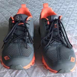 On Cloud running shoes